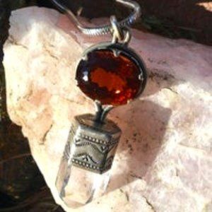 Handmade / Artisan - Silver Citrine & Quartz Necklace